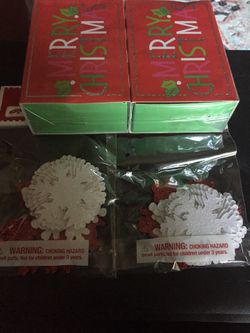 Bundle Holiday Time set of 2 packages of 24 confetti and 2 merry Christmas gift box