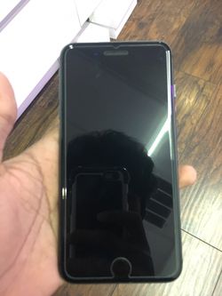 iPhone 8 Plus 64GB UNLOCKED