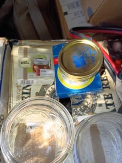 Canning jars with lids