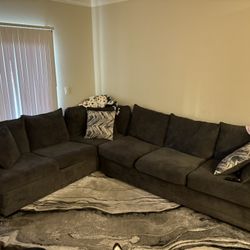 Grey Couch W Pillows