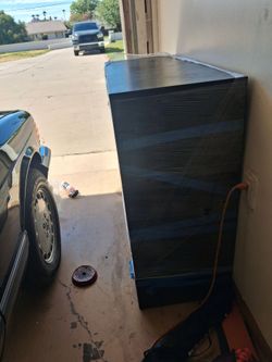 File cabinet