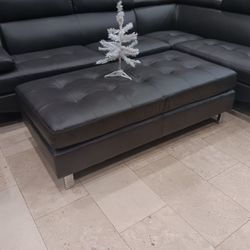 *Weekend Special!!!*---Sleek Ibiza Gray Leather Sectional Sofa W/Ottoman---Delivery And Financing Available👌