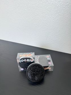 Crunchy Oreo squish