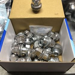 Toyota Lexus Lugnuts