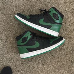Jordan 1 Pine Green
