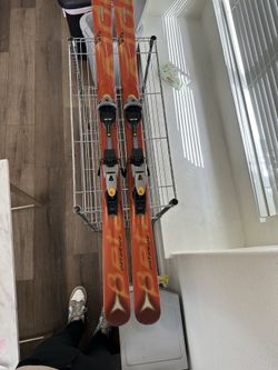Atomic beta ride skis 180cm with FRITSCHI BINDINGS