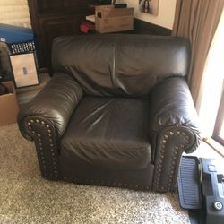 leather chair and leather recliner