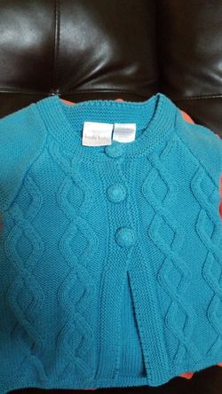 Adorable little girls cable knit sweater 6-9 months