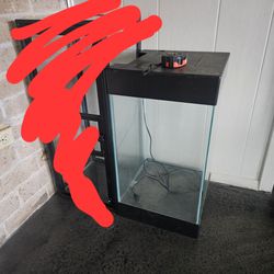 Fish/reptile Tanks/aquariums With Filter/lid