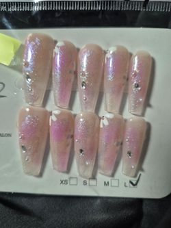 Press on nails 2 for 5 or $3 a piece