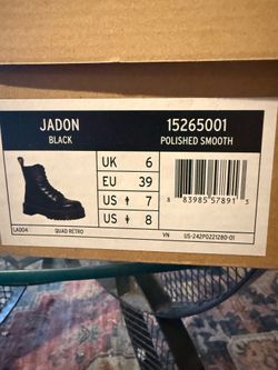 dr martens size 8 womans black