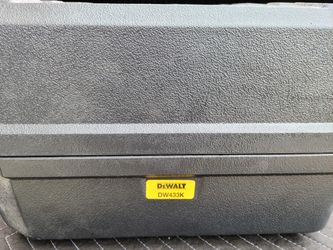 Dewalt DW433K 3x21 Belt Sander for Sale in Katy TX OfferUp
