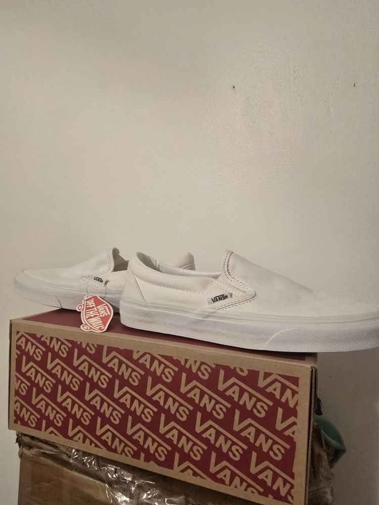 Vans White Checkerboard Slipons Mens size 6 or Womens size 7.5