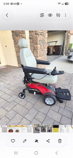 Electric Wheelchair