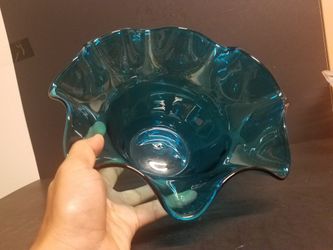 Blenko hand blown glass collectible blue bowl