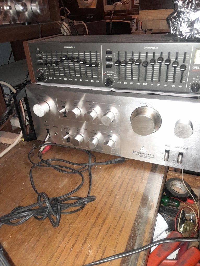 Mitsubishi Da-10 Amplifier With Preamp