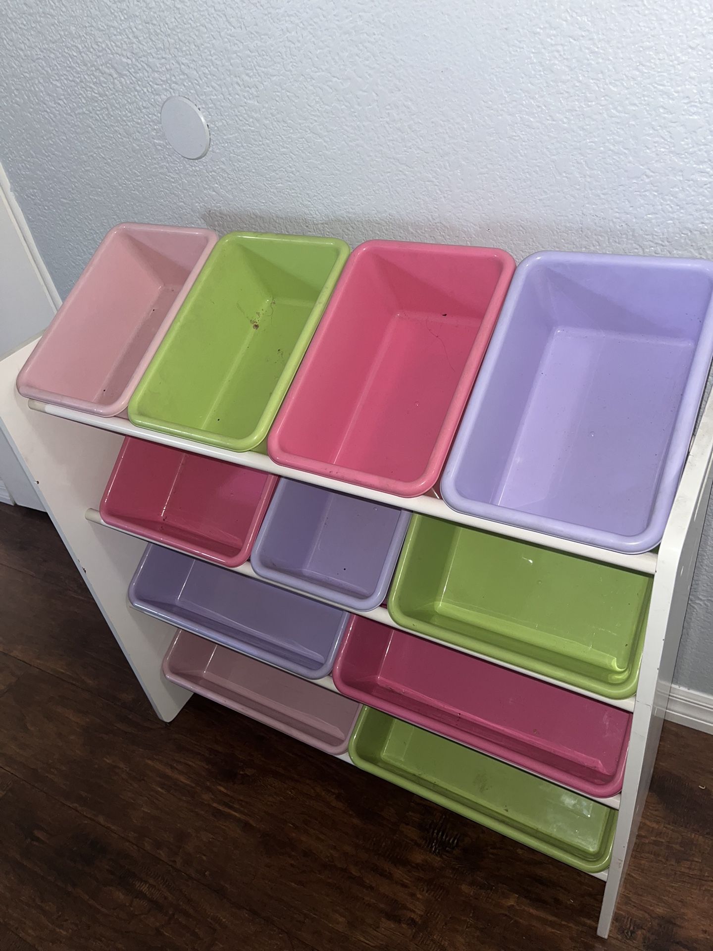 Storage Bins Shelves