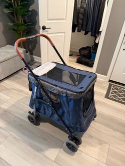 Dog stroller