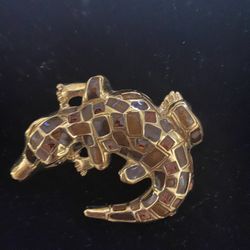 Metal Broche Measuring 2 1/2 inches