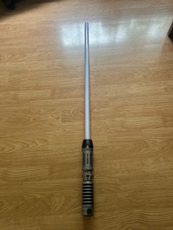 Savi’s Workshop — Custom Lightsaber