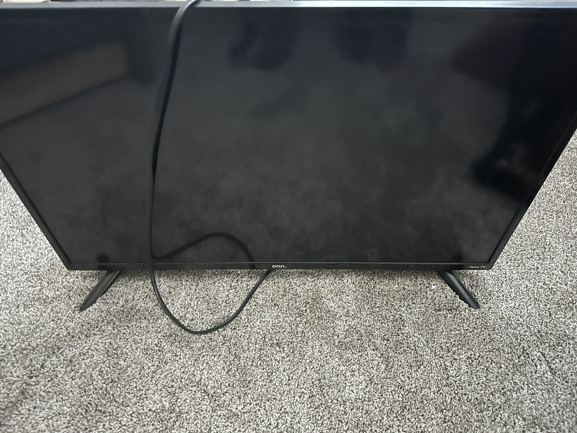 Roku Tv About 32”