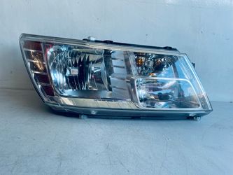 2009-2020 DODGE JOURNEY RIGHT PASSENGER SIDE HEADLIGHT HALOGEN OEM CHROME