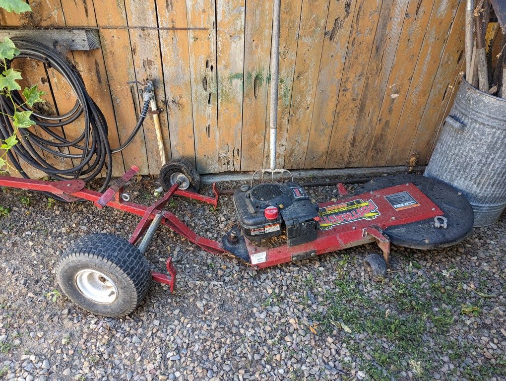 SWISHER TOW MOWER & FENCE POST TRIMMER