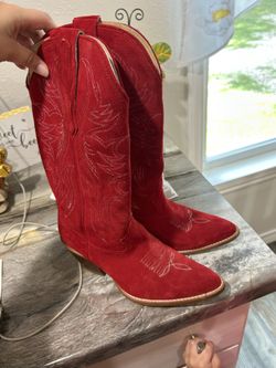 Idyllwind Miranda Lambert - Red Suede Cowgirl Boots