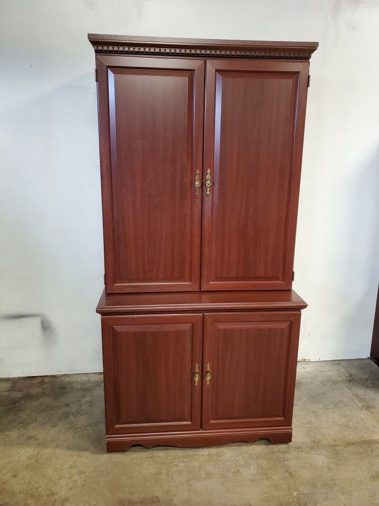 Two Door Cabinet $100 (Good Condition)