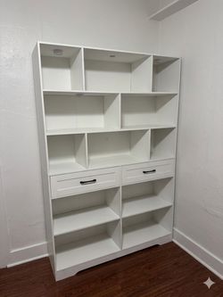 Bookshelf