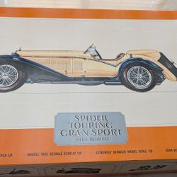 Pocher Alfa Romeo Spider Gran Sport 1:8 Model Kit 1932 Detailed Working Parts