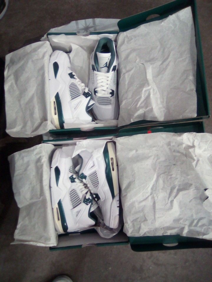 Air Jordan 4 Retro Green 7.5