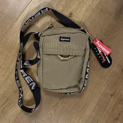 Supreme Beige Men’s Sidebag