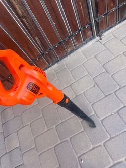 Leaf Blower