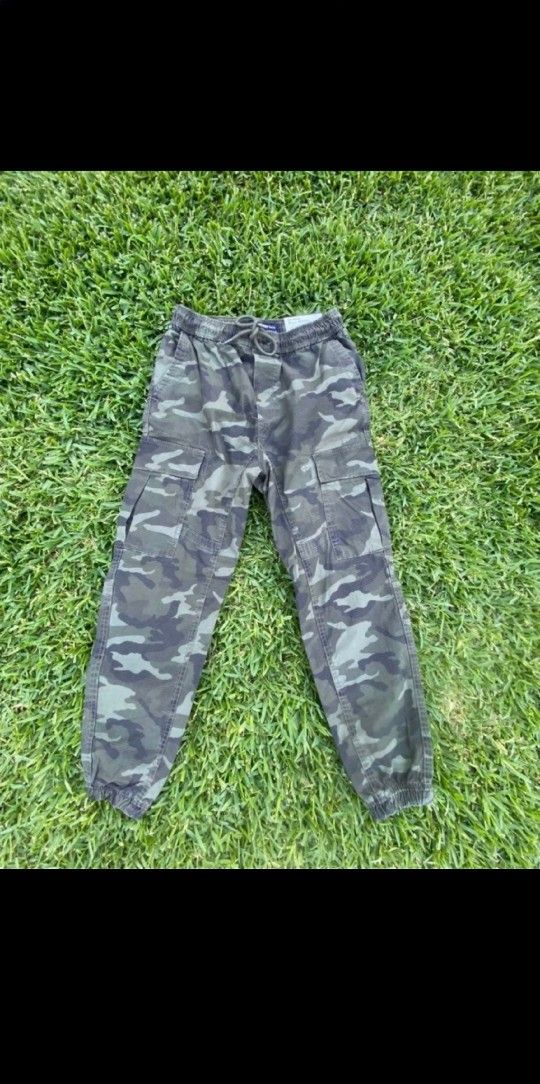 American Eagle Camo Joggers