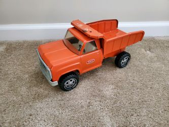 Vintage Tonka Dump Truck