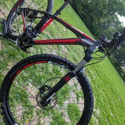 Specialized RockHopper Comp 29er Mountain Bike 