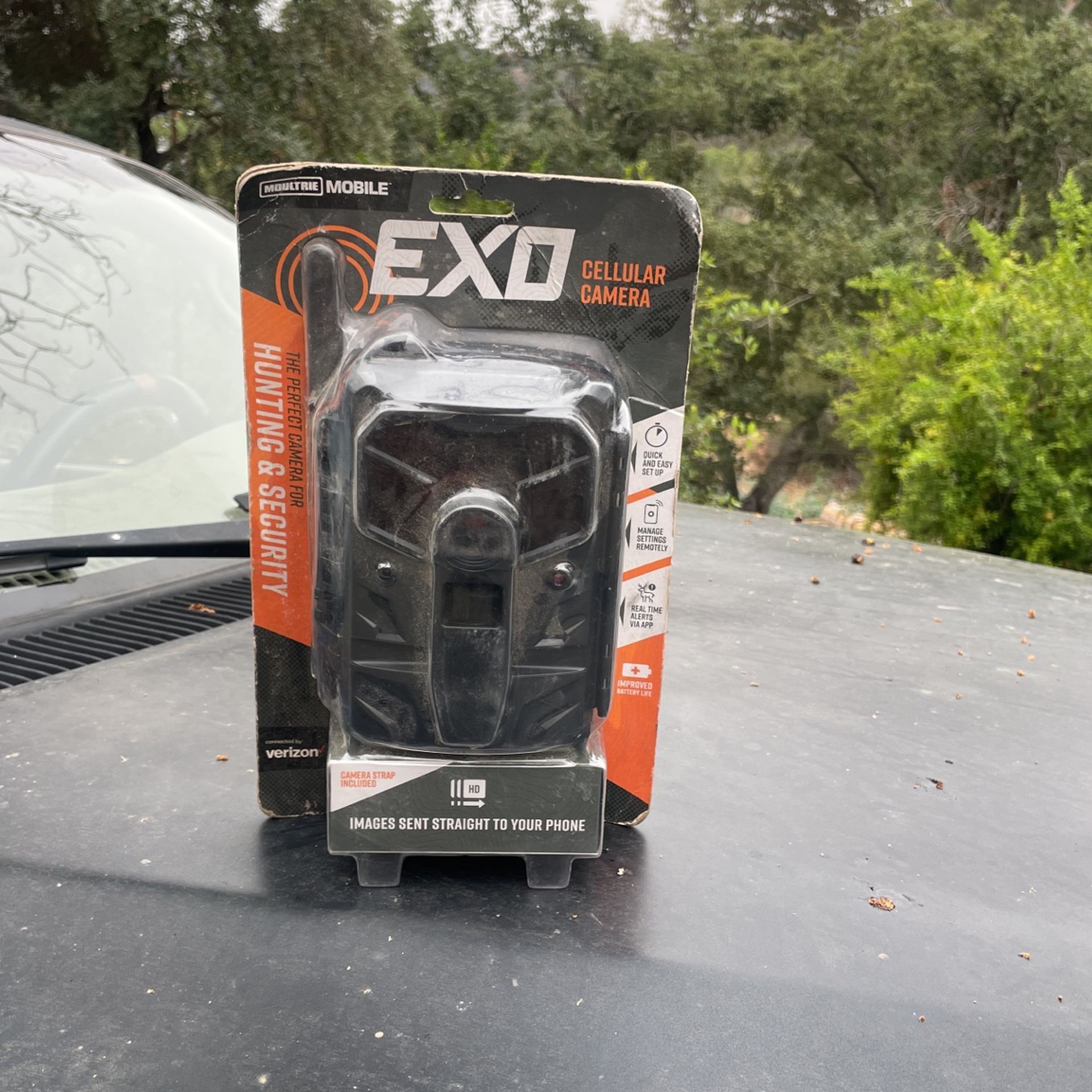 Exo cellular camera