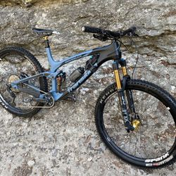 Fox 36 Factory Fit4 Fork 140mm Travel