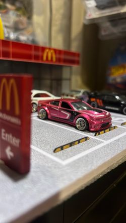 Hot wheels STH Dodge Charger Hellcat