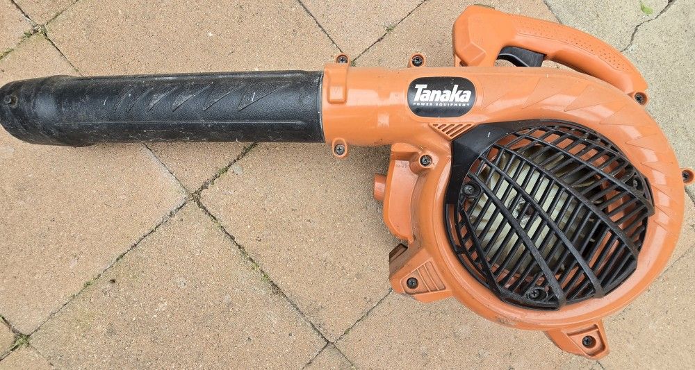 Used Leaf Blower Tanaka TRB 24EAP