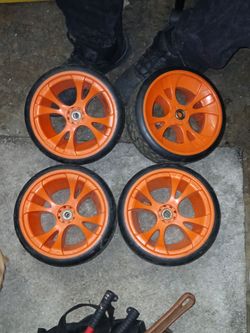 4 wheels 9"