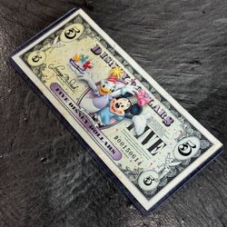 2009 $5 Disney Dollar Daisy and Minnie Disneyland Collectible Bill