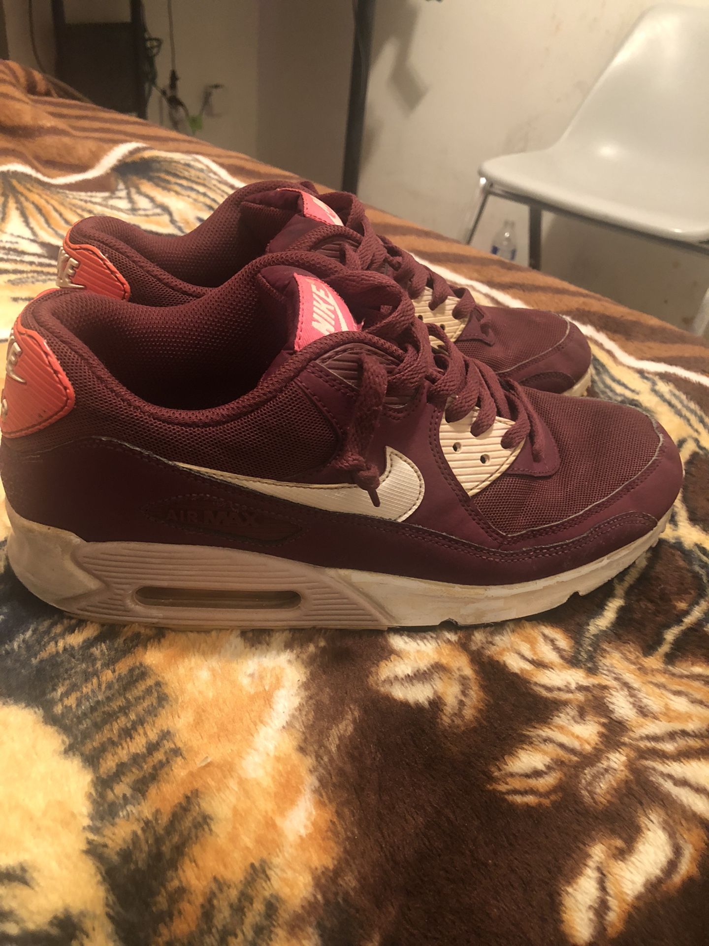 Nike Air Max 90 Burgundy