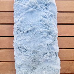 Joann Faux Fur Fabric - NEW