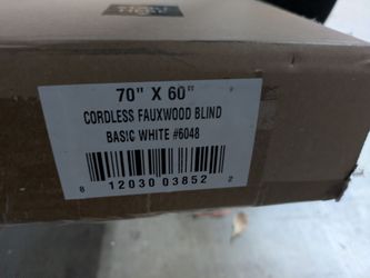 BRAND NEW Cordless Fauxwood Blind Basic White 70x60
