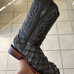 Red Horn Fish Skin Boots