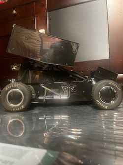 Losi sprint dirt oval car