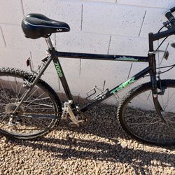 Trek Mountain Bike 
