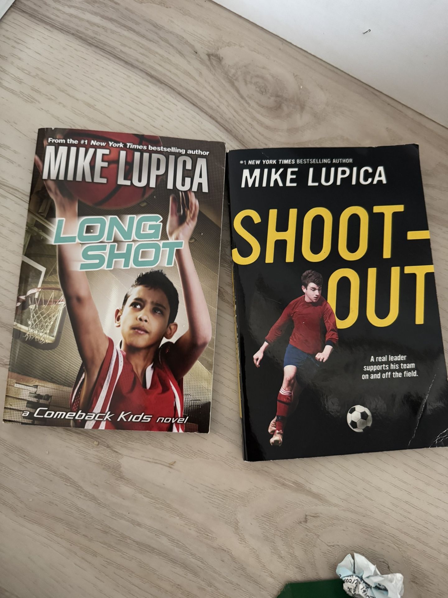 Long shot/Shoot Out Books